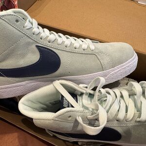 Nike Light Green and Navy High-Tops